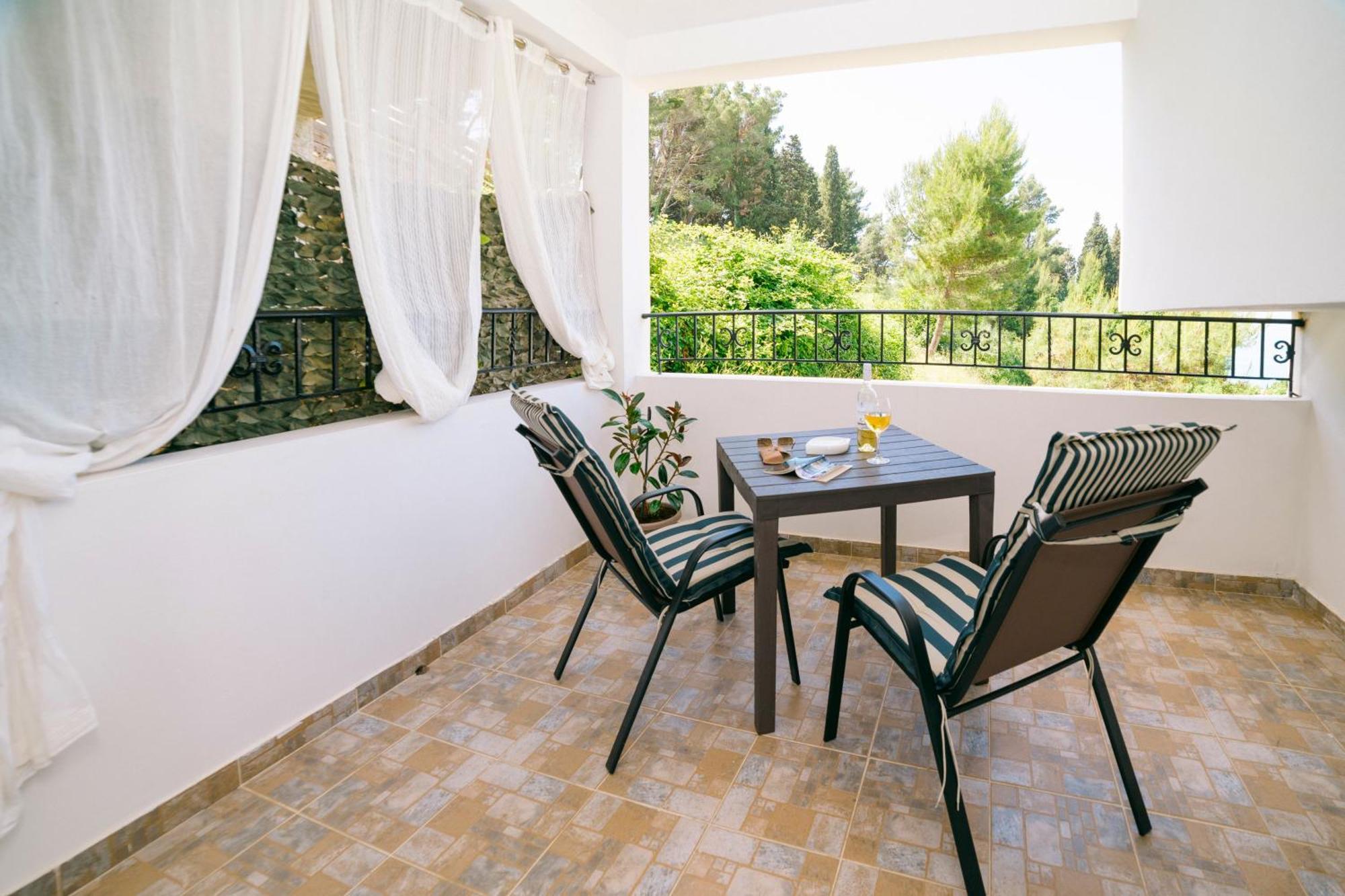 Apartments Lungo Mare Ulcinj Ngoại thất bức ảnh