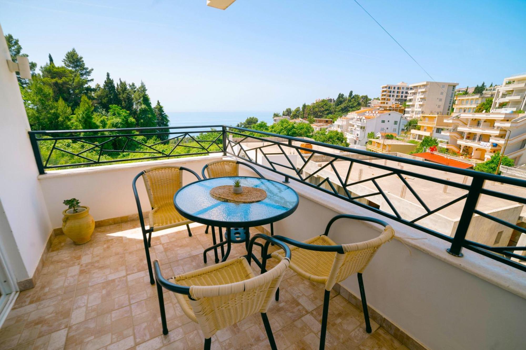 Apartments Lungo Mare Ulcinj Ngoại thất bức ảnh